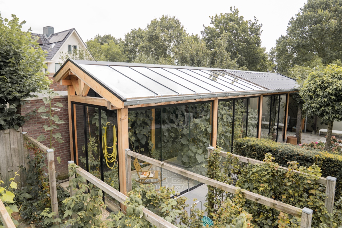 Maatwerk overkapping met binnentuin in Bemmel 11